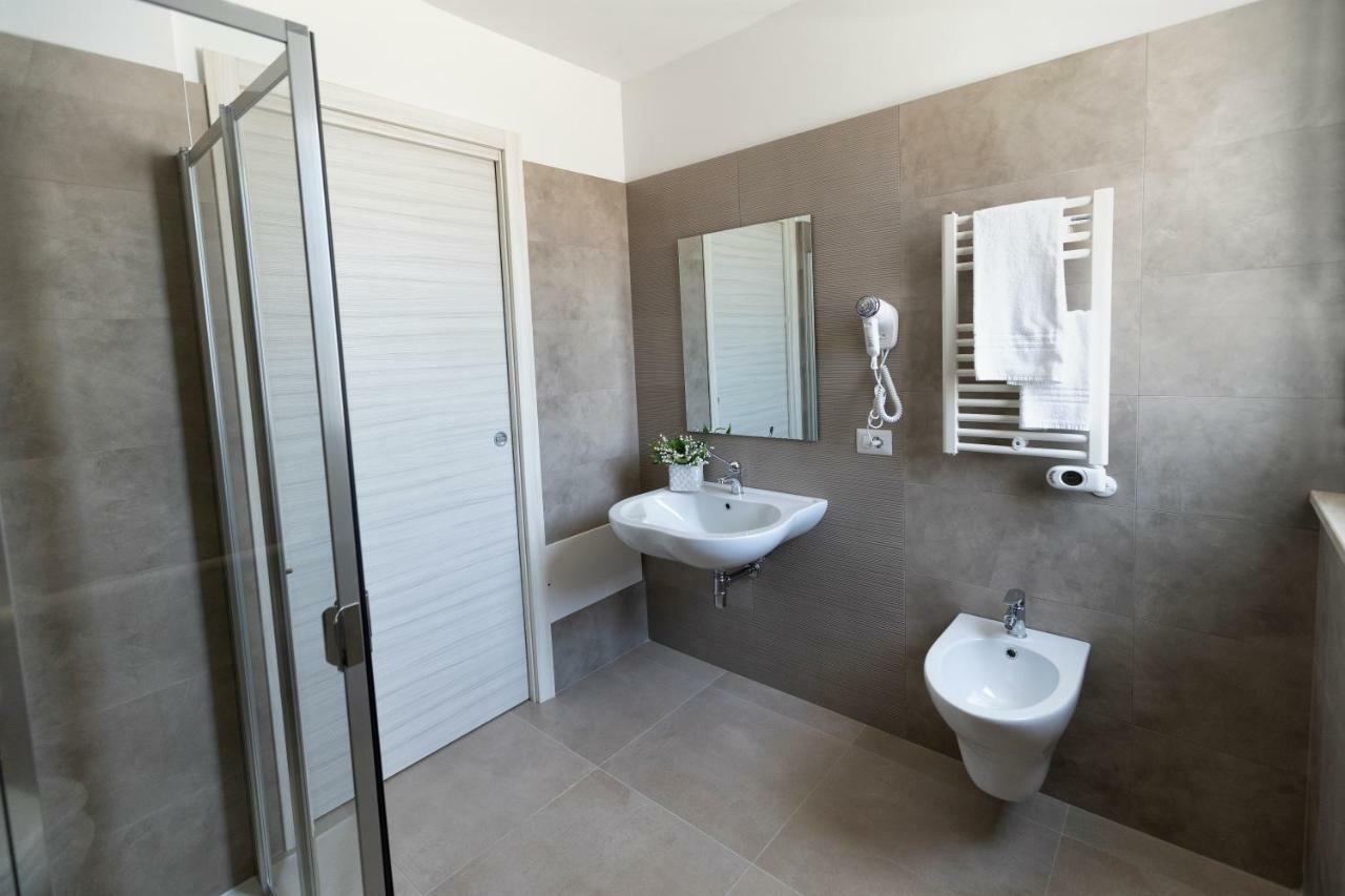 Vasto Aparthotel Bagian luar foto